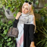 روسری مجلسی طرح باربری سفید نخ کاستوم قواره بزرگ 140 سانتیمتر - Image 2