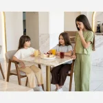 تیشرت کراپ دخترانه طرح میو میو مرواریدی - Image 5