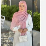 روسری نخی کاستوم طرح ندا قواره بزرگ 140 سانتیمتر چرخ دوز لیز نیست - Image 19