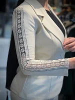 کت و شلوار مجلسی  زنانه گیپور دار - Image 2