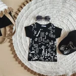 تیشرت نخی بچگانه طرح میکی موس و حروف لاتین سایز 35 و 40 - Image 2