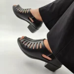صندل طبی زنانه چرم پاشنه دار مدل حصیری پاشنه 5 سانتی - تصویر 3